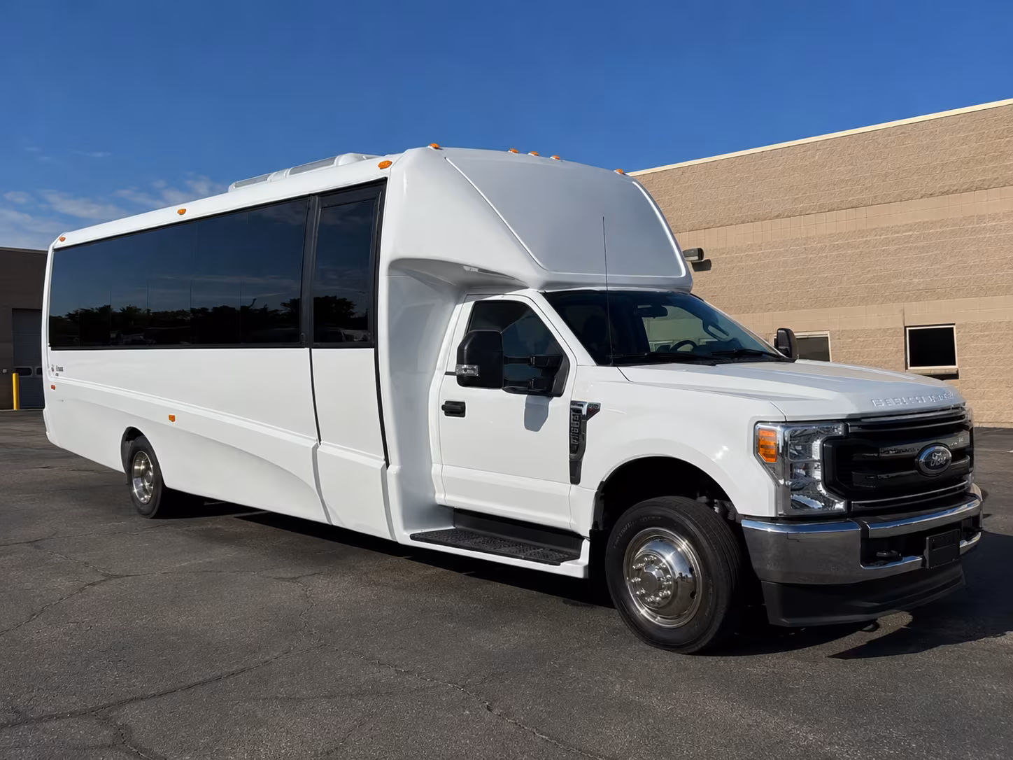 charter buses for henry ford museum field trips in dearborn