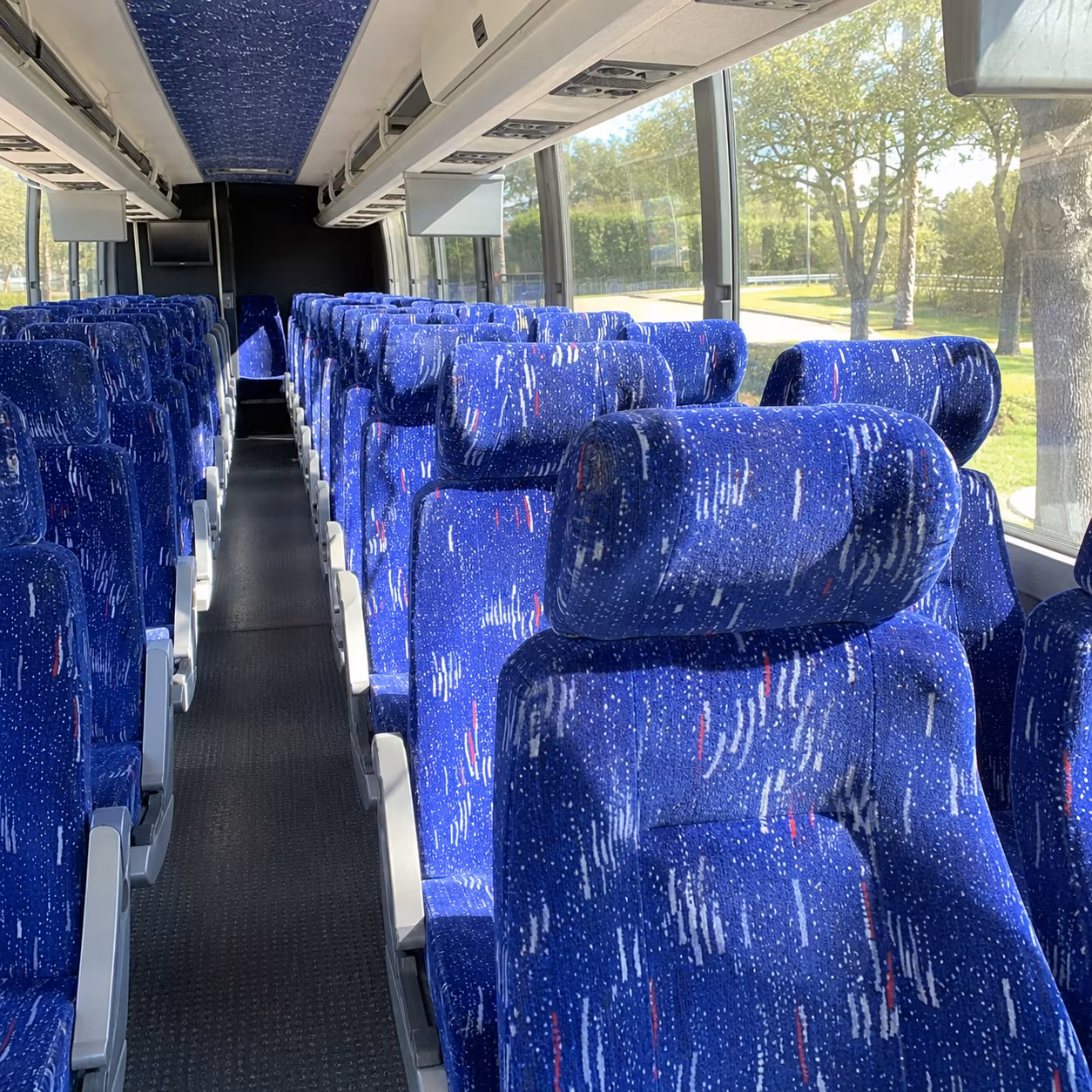 funeral procession and memorial service shuttle buses in dearborn