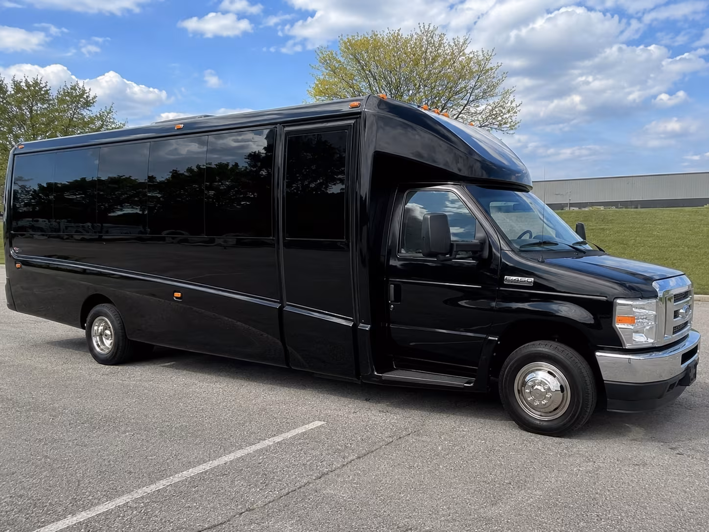 group concert buses to ford field and comerica park events in detroit