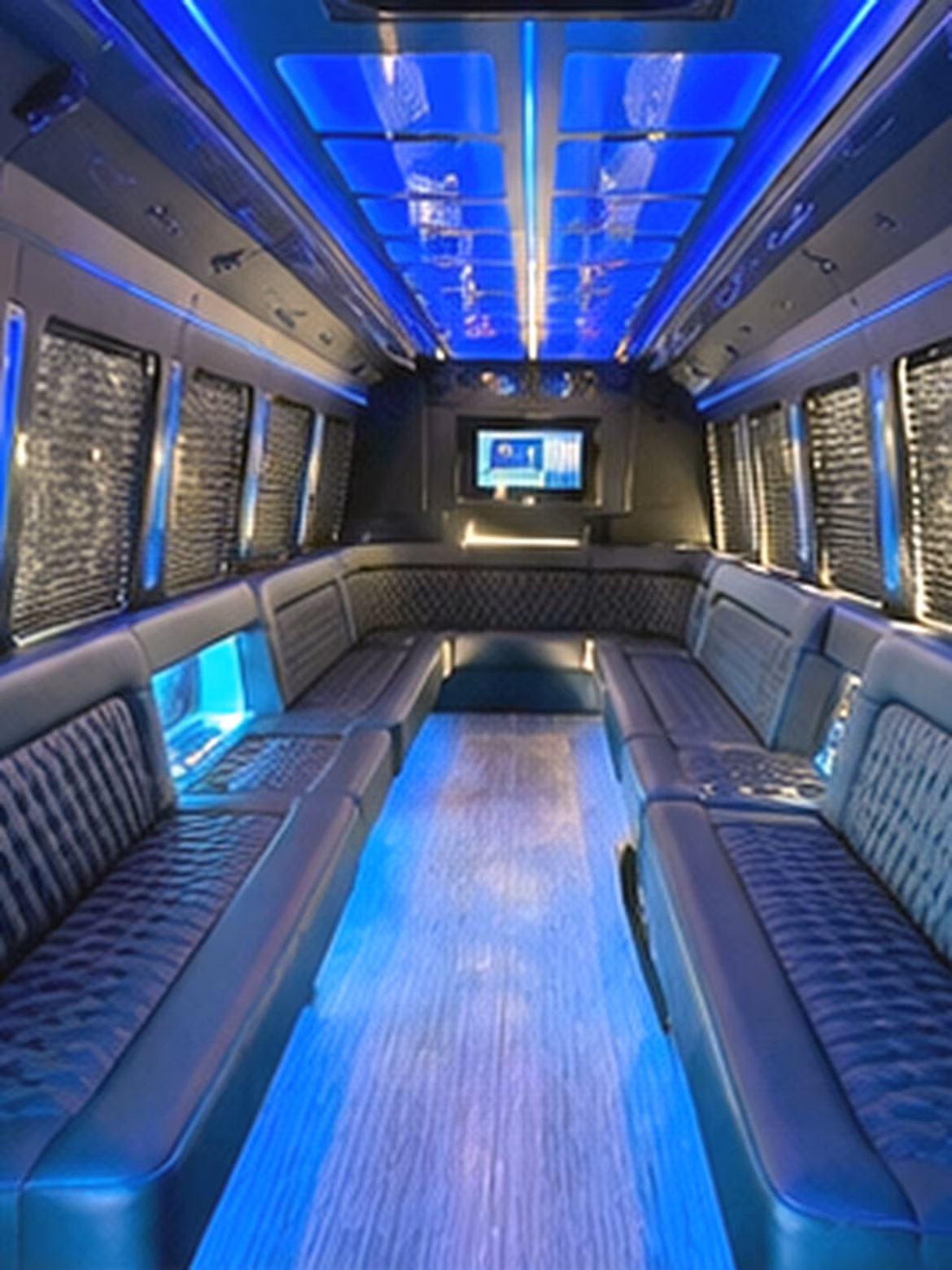 party buses and charter buses to detroit tigers games at comerica park